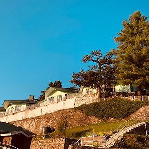 Kufri Heritage Resort & Spa